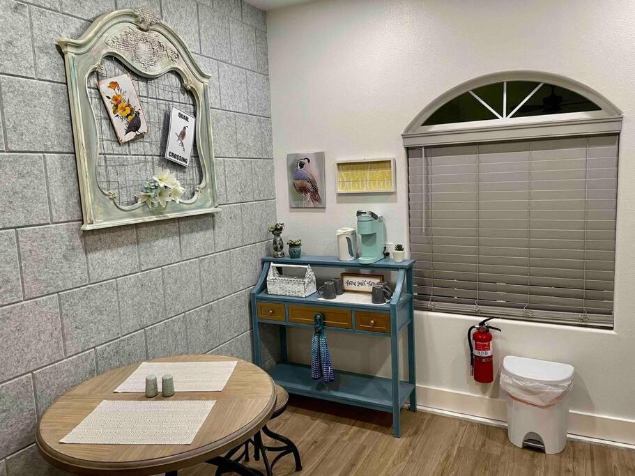 Quail Hot Tub Bbq Sleeps 2